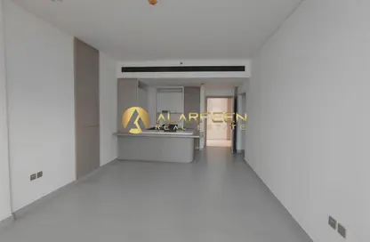 شقة - غرفة نوم - 2 حمامات للايجار في بن غاطي اورورا - الضاحية 12 - قرية جميرا الدائرية - دبي شقة - غرفة نوم - 2 حمامات للايجار في بن غاطي اورورا - الضاحية 12 - قرية جميرا الدائرية - دبي