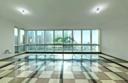 Apartment - 3 Bedrooms - 3 Bathrooms for rent in Clock Tower - Corniche Road - Abu Dhabi