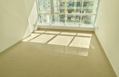Apartment - 1 Bedroom - 2 Bathrooms for rent in New Al Taawun Road - Al Taawun - Sharjah