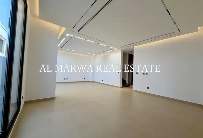 156016936 - Property Image 3