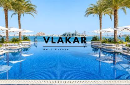 Villa - 7 - 7 for sale in XXII Carat Villas - The Crescent - Palm Jumeirah - Dubai