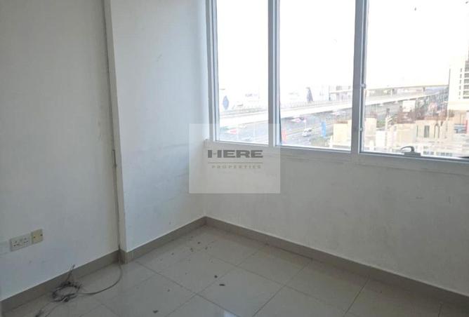 69898380 - Property Image 2