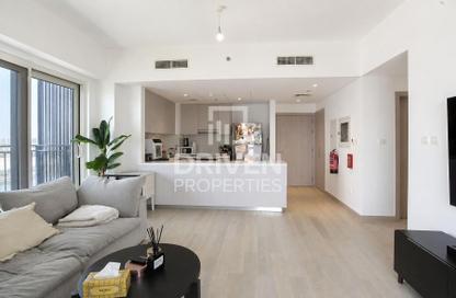 Apartment - 3 Bedrooms - 4 Bathrooms for rent in Waters Edge - Yas Island - Abu Dhabi