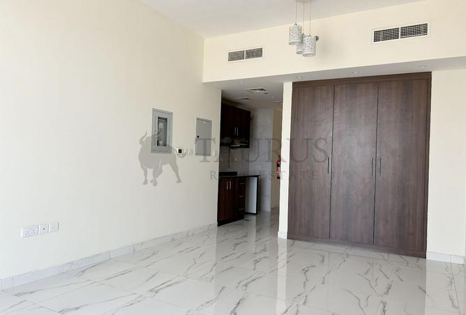 BIG STUDIO | HIGH ROI | GYM-POOL-PARKING