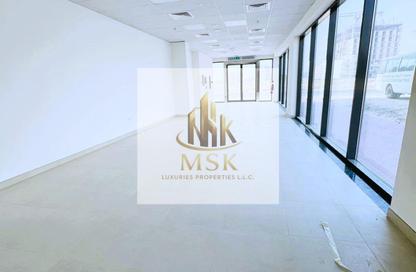 Retail - Studio - 1 Bathroom for rent in Al Barsha South - Al Barsha - Dubai