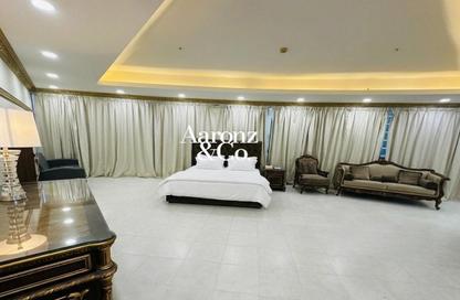 Apartment - 4 Bedrooms - 5 Bathrooms for rent in Horizon Tower - Dubai Marina - Dubai