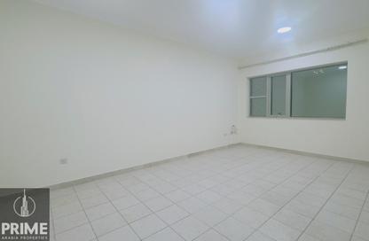 Apartment - 2 - 2 for rent in Saeed Mubarak Al Mansoori Building - Airport Road - Abu Dhabi
