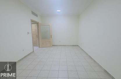 Apartment - 2 - 2 for rent in Saeed Mubarak Al Mansoori Building - Airport Road - Abu Dhabi