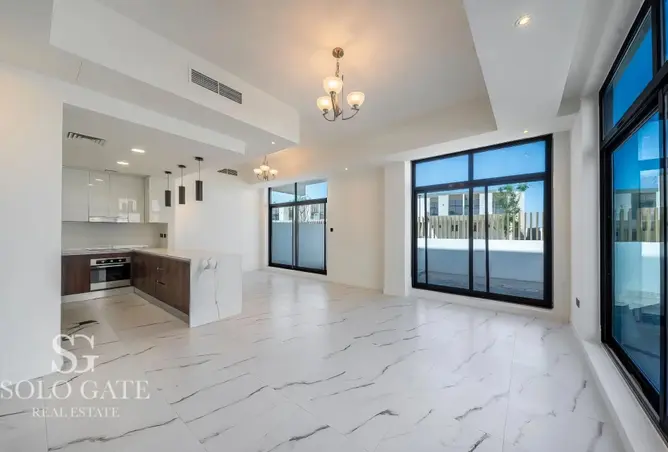 156015761 - Property Image 2
