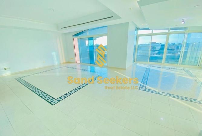 75012046 - Property Image 2