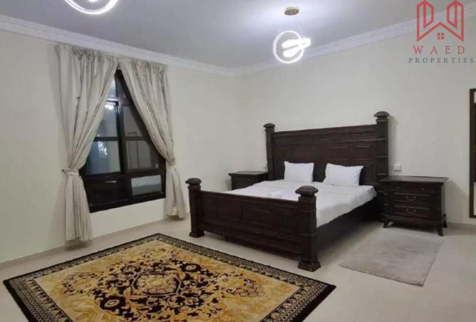 98263335 - Property Image 3