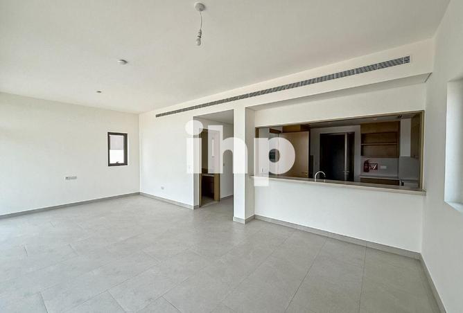 82369996 - Property Image 3