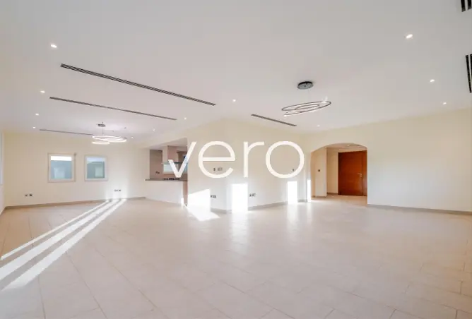 162315713 - Property Image 3