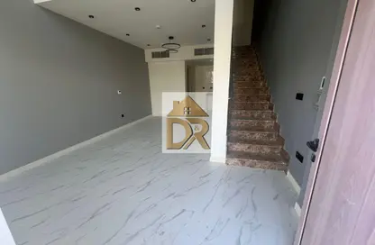 تاون هاوس - غرفة نوم - 2 حمامات للايجار في روكان 3 - روكان - دبي لاند - دبي