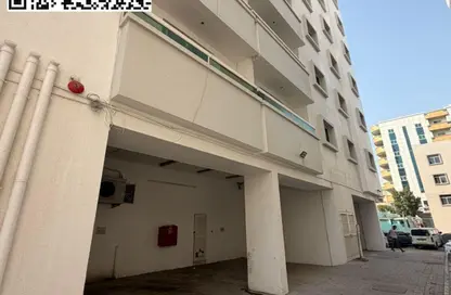 عمارة بالكامل - 8 غرف نوم - 8 حمامات للبيع في الراشدية 3 - الراشدية - عجمان