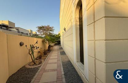 Villa - 4 Bedrooms - 5 Bathrooms for rent in Naseem - Mudon - Dubai