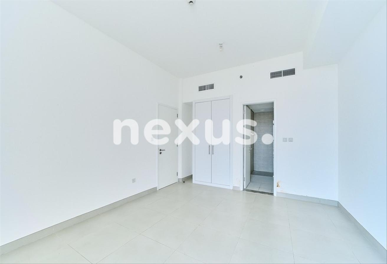 Park View | Vacant | Spacious | Lowest price photo 4
