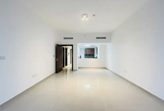 155512433 - Property Image 3