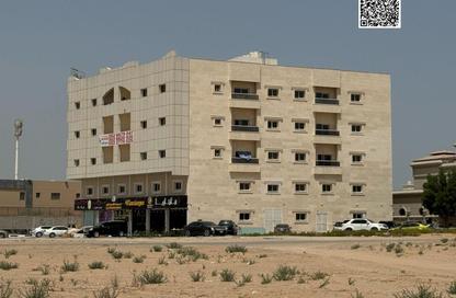عمارة بالكامل - استوديو - 8 حمامات للبيع في 1 المويهات - المويهات - عجمان
