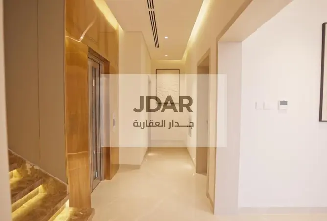 148621191 - Property Image 2