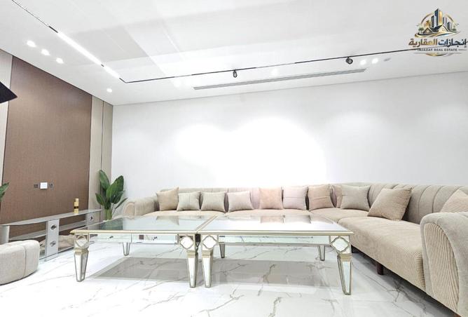103682997 - Property Image 3