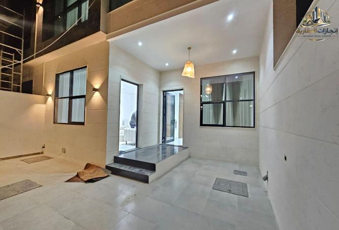 103682997 - Property Image 2