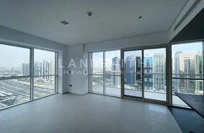 Apartment - 1 Bedroom - 2 Bathrooms for rent in West Avenue Tower - Dubai Marina - Dubai