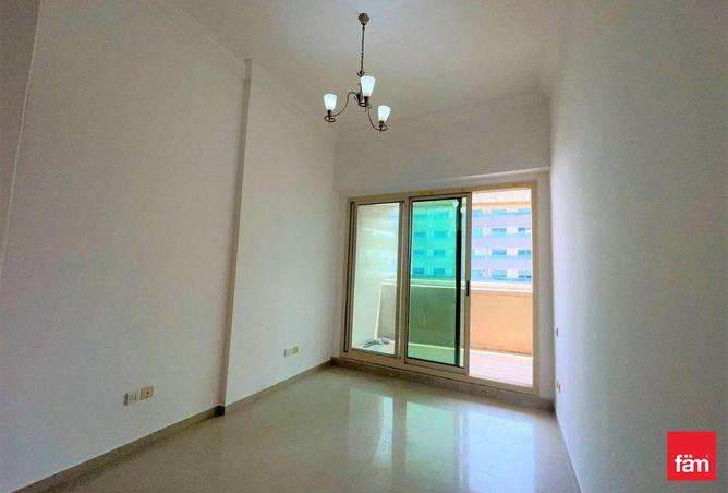 70679023 - صورة العقار 3