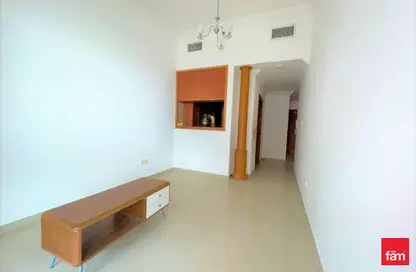 شقة - غرفة نوم - 2 حمامات للايجار في برج الأحلام - أبراج الحلم - دبي مارينا - دبي