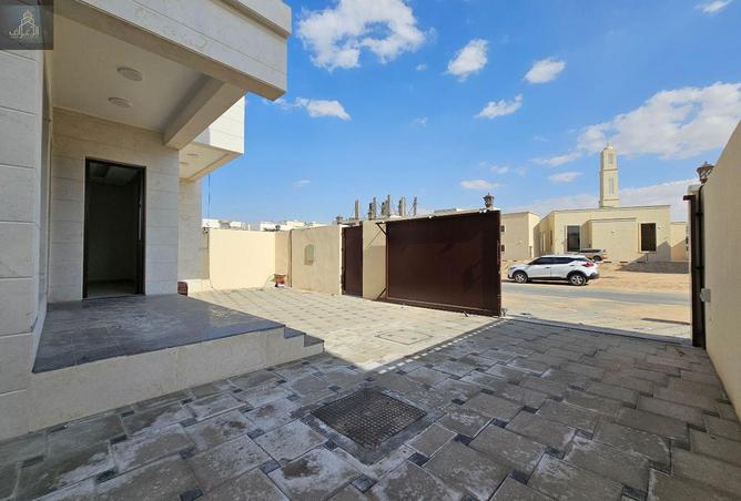 53194088 - Property Image 3