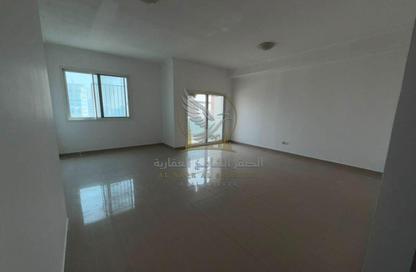 Apartment - 2 Bedrooms - 3 Bathrooms for rent in Al Khan Corniche - Al Khan - Sharjah