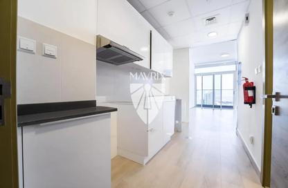 Apartment - Studio - 1 Bathroom for rent in Bloom Heights B - Bloom Heights - District 15 - Jumeirah Village Circle - Dubai