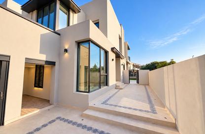 Townhouse - 4 - 5 for rent in Jebel Ali Village Townhouses - Jebel Ali Village - Jebel Ali - Dubai