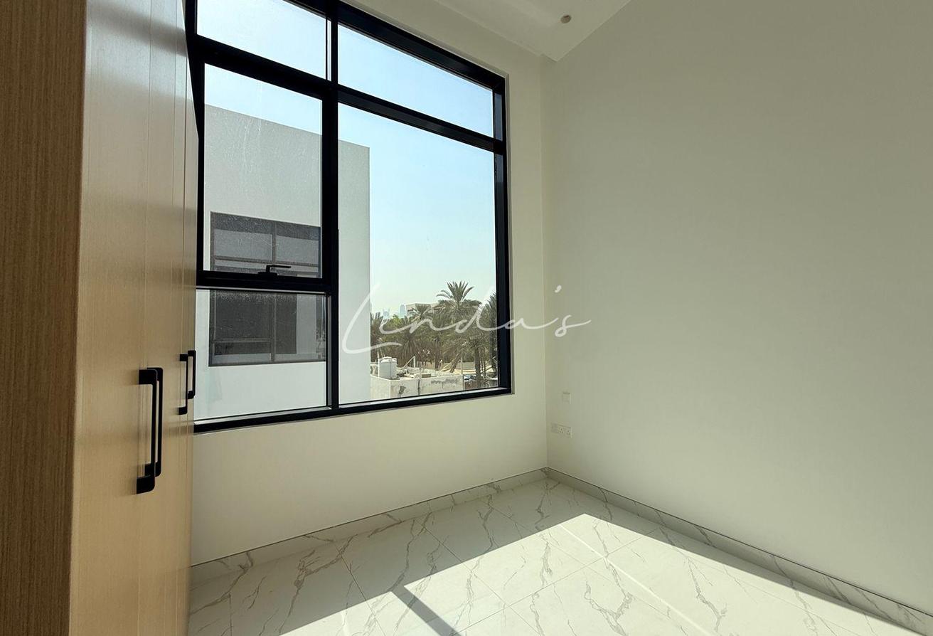 Massive Villa | Prime Location | Reduced Rent photo 26