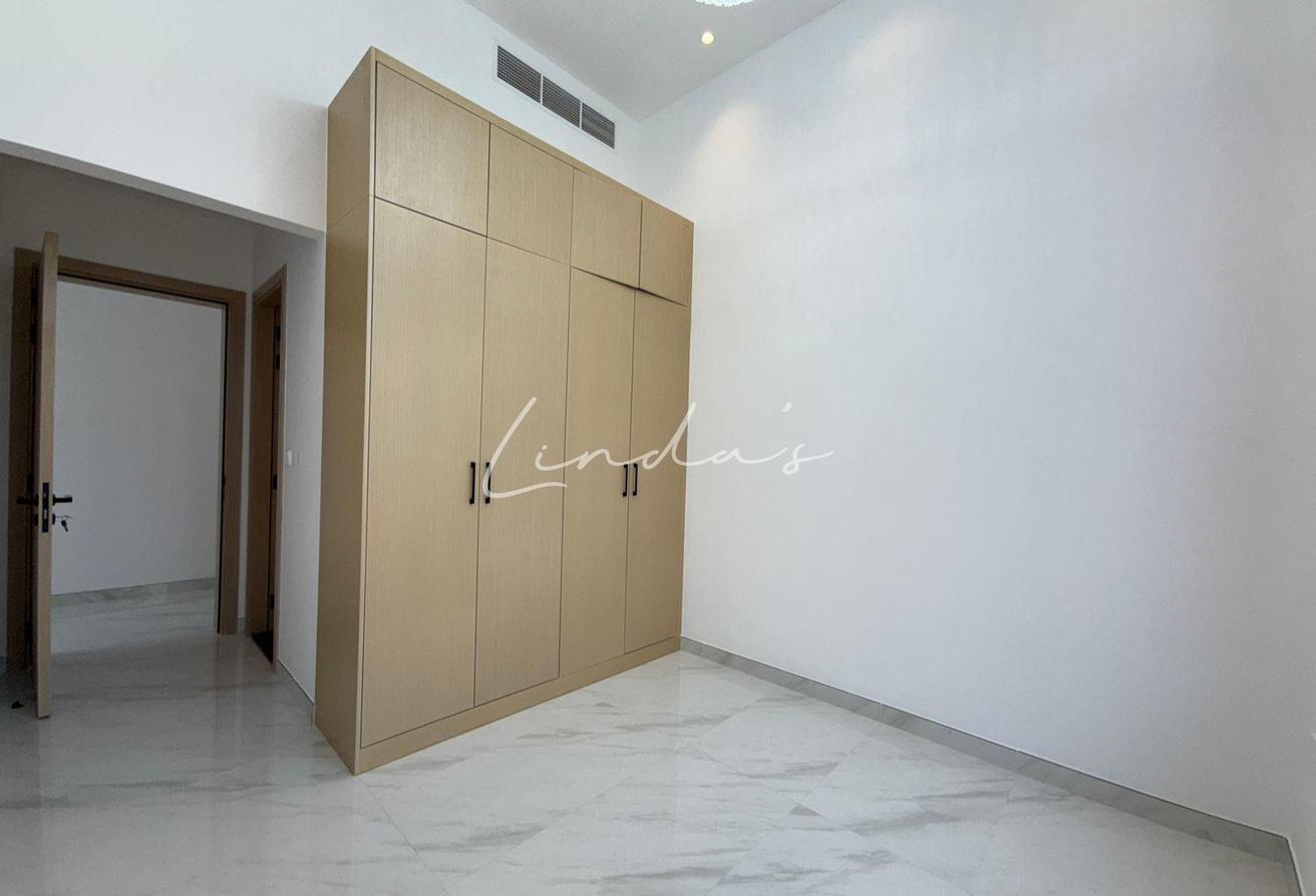Massive Villa | Prime Location | Reduced Rent photo 24