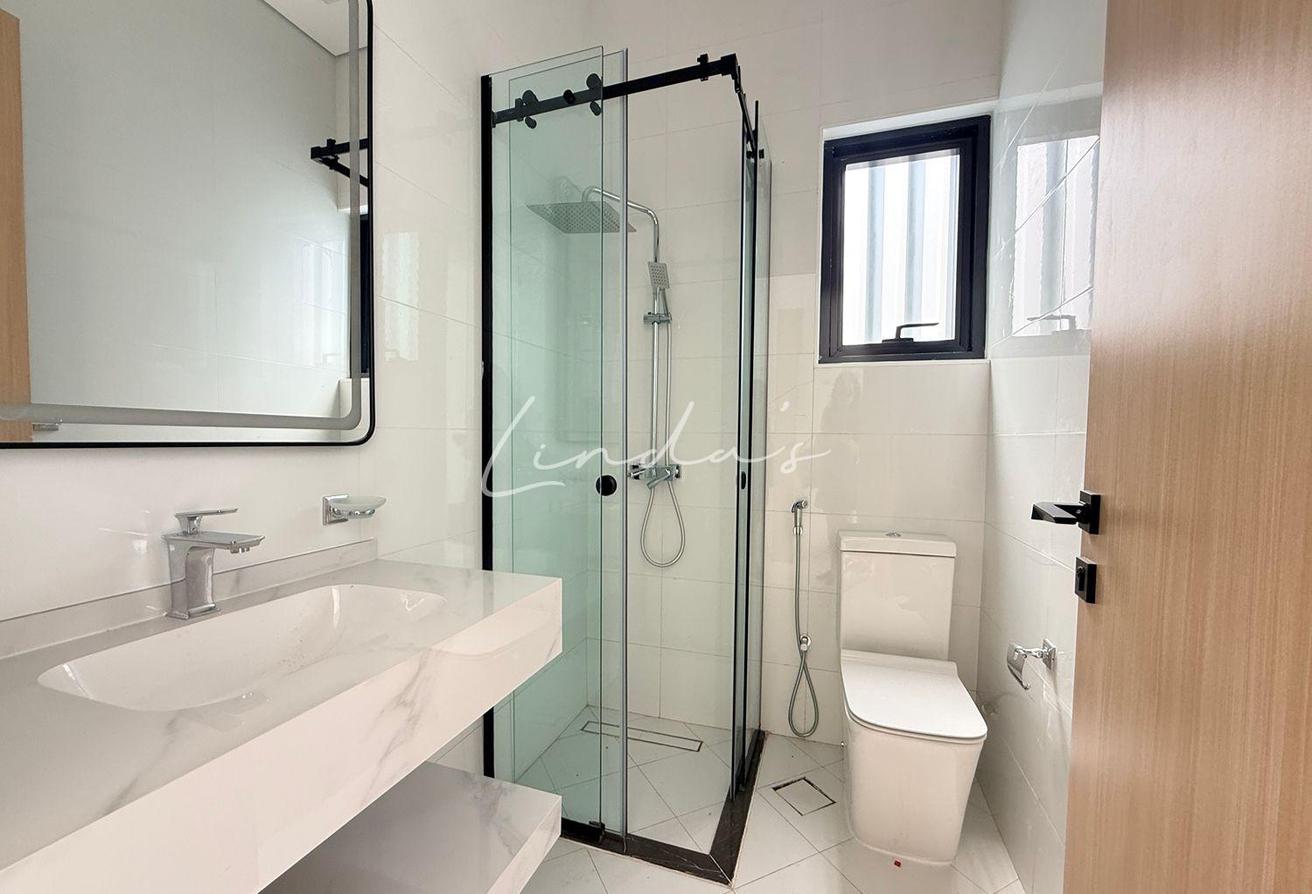 Massive Villa | Prime Location | Reduced Rent photo 25