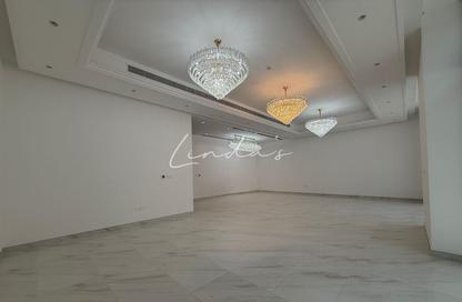 Villa - 6 - 6 for rent in Jumeirah 1 Villas - Jumeirah 1 - Jumeirah - Dubai