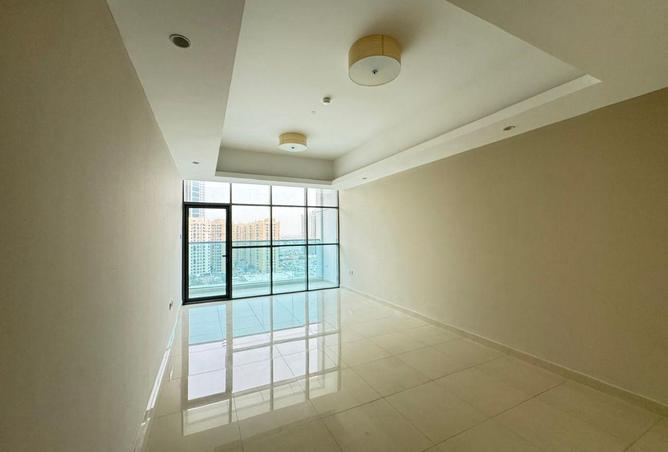 67448800 - Property Image 3