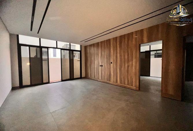 135183752 - Property Image 2