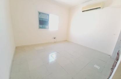 Apartment - Studio - 1 for rent in Fire Station Road - Muwaileh - Sharjah