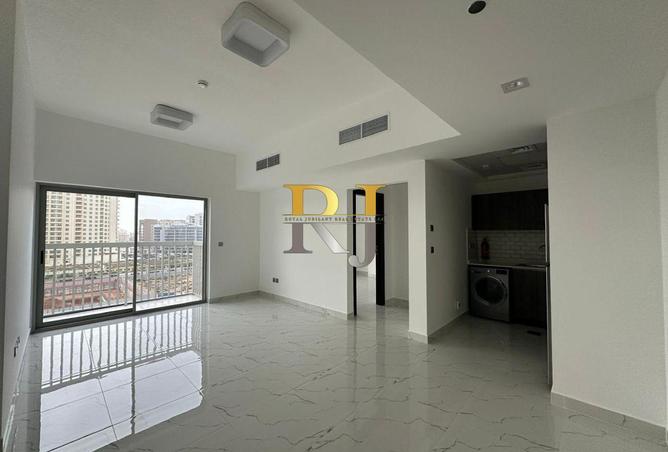 74254993 - Property Main Image