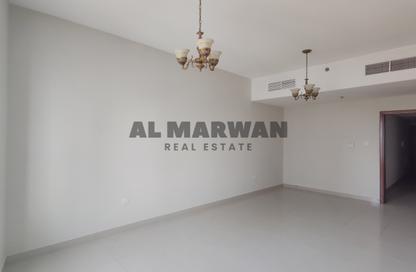 Apartment - 3 Bedrooms - 4 Bathrooms for rent in Robot Park Tower - Al Khan - Sharjah