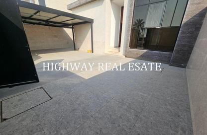 Villa - 4 Bedrooms - 5 Bathrooms for rent in Al Jazzat - Al Riqqa - Sharjah