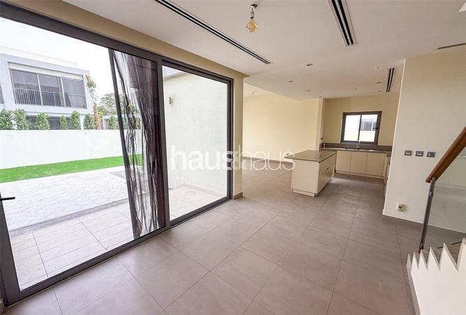 103691411 - Property Image 2