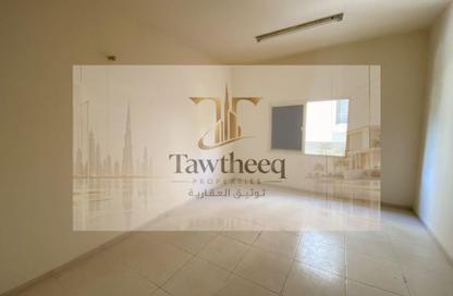 Apartment - Studio - 1 for rent in Al Shorafa 1 Building - Al Rumaila 1 - Ajman