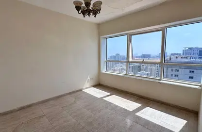 Apartment - 3 Bedrooms - 3 Bathrooms for rent in New Al Taawun Road - Al Taawun - Sharjah