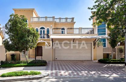 Villa - 4 Bedrooms - 3 Bathrooms for rent in Legacy Nova Villas - District 9 - Jumeirah Park - Dubai