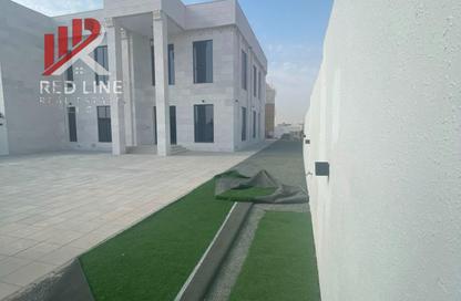 Villa - 5 Bedrooms - 6 Bathrooms for rent in Al Tai - Sharjah