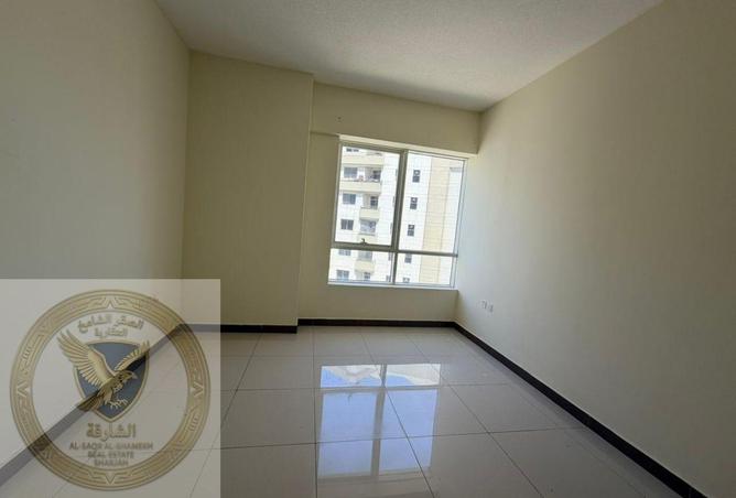 105555902 - Property Image 3
