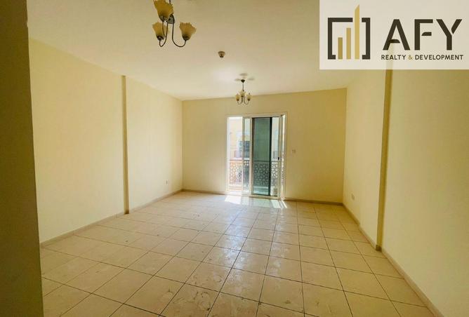 76973982 - Property Image 2